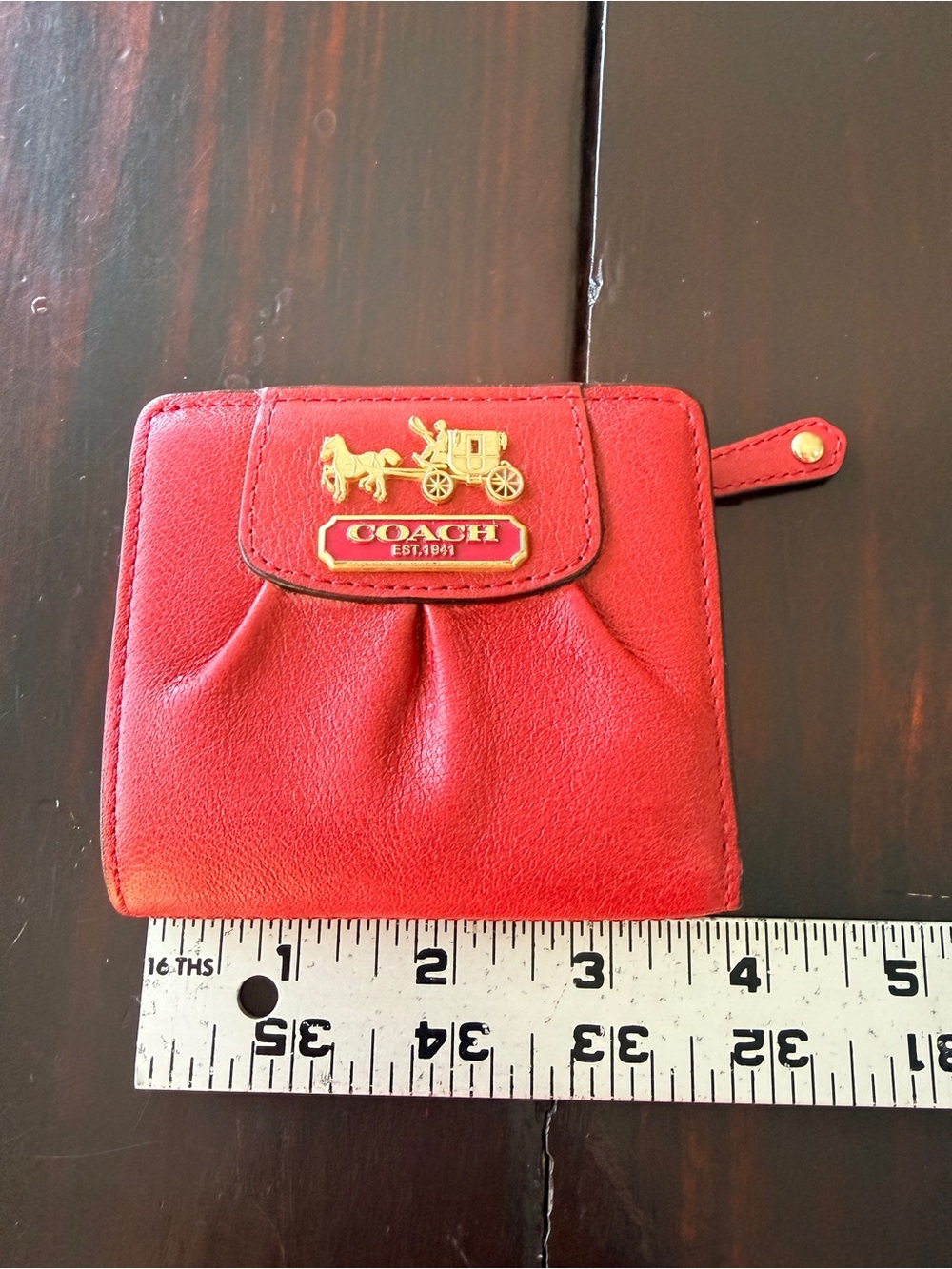 Coach Fire engine Red Leather
Wallet & Card Case w/Horse &
Carriage Logo NWOT - Picture 7 of 9